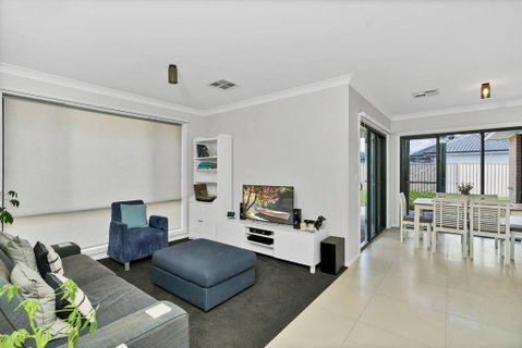 Red Gum Rise - Gateway To The Southern Highlands - Goulburn Accommodation 3