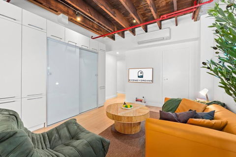 Quirky Loft By Sydney Dreams - Goulburn Accommodation 3