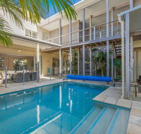 Augusta House - Goulburn Accommodation