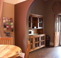 Balcony On Sixth Lodge - Goulburn Accommodation