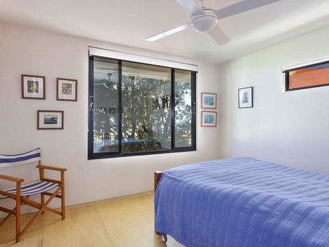 Barefoot Beach House - Goulburn Accommodation 3