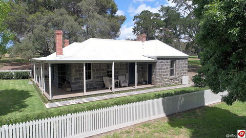 Barunah Plains - The Cottage - Goulburn Accommodation 0