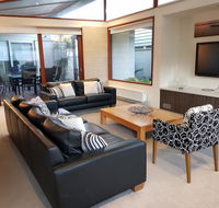 Beach Haven - Goulburn Accommodation