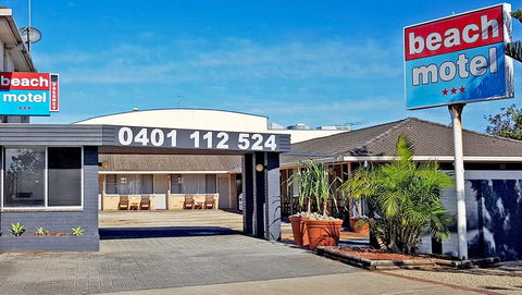 Beach Motel Woolgoolga - Goulburn Accommodation 0