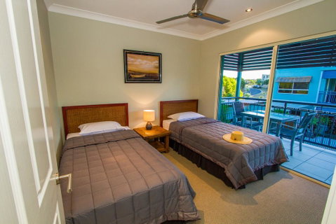 Beach Pad 2 - Goulburn Accommodation 1