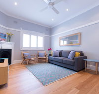 Beach Retreat - Goulburn Accommodation