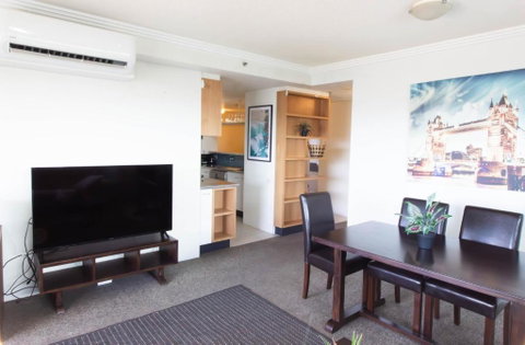 Republic Apartment - Goulburn Accommodation 0