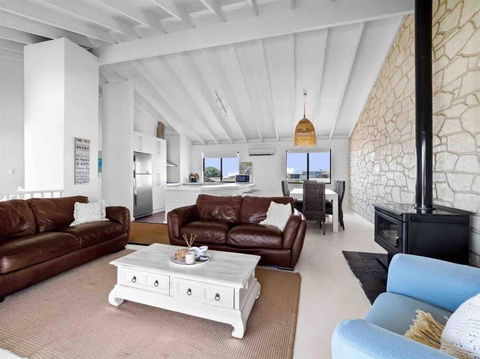 Relaxing Getaway Beachfront Access Multi Family Pets Mandurah - Goulburn Accommodation 0