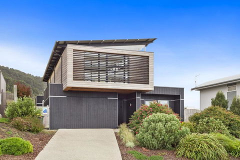Red Salt - Goulburn Accommodation 1