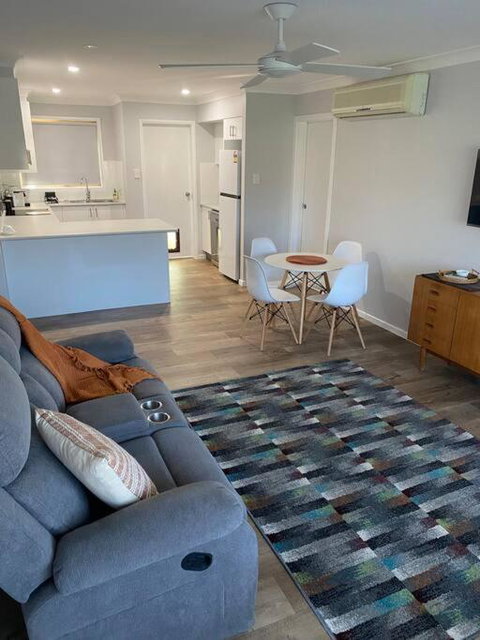 Relax On Ross - Goulburn Accommodation 3