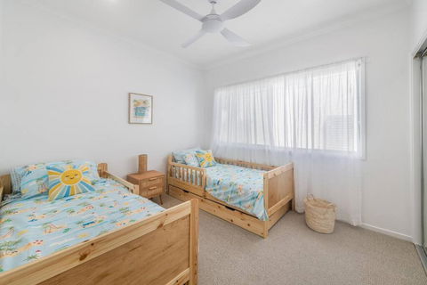 Retreat In The Heart Of Alex - 3BR Sleeps 11, Pool - Goulburn Accommodation 3