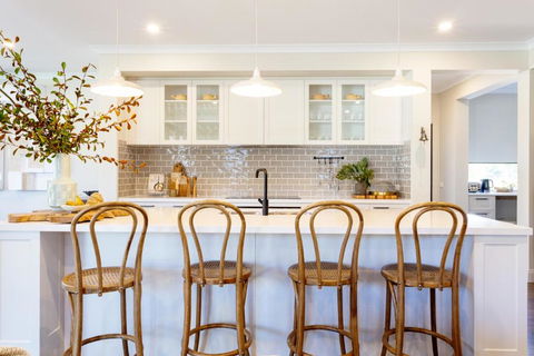 River Run Bright - Goulburn Accommodation 1