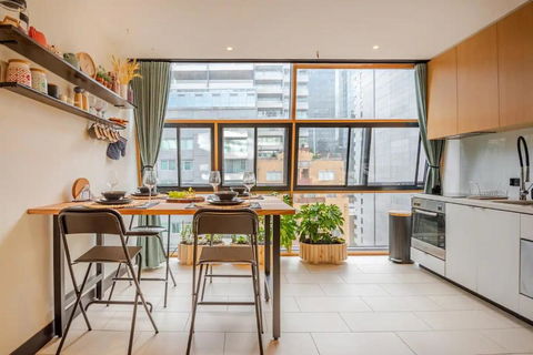 Riverside Apartment Melbourne CBD - Goulburn Accommodation 0