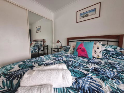 Residential Two-bedroom Unit On The Strand, Self-check In, Wi-fi - Goulburn Accommodation 2