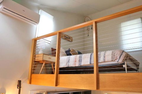 Sand Dweller Holiday Villa Point Lookout - Goulburn Accommodation 3