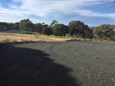 Robin Hill Retreat - Goulburn Accommodation 2
