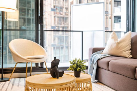 Rooftop Pool 2BR Apt At Marvel Stadium With Free Parking - Goulburn Accommodation 2