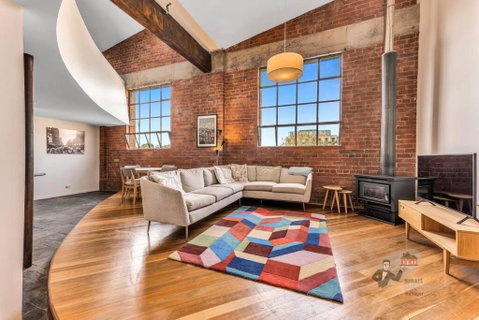 Rooftop Warehouse In Fitzroy - Goulburn Accommodation 0