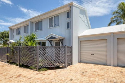 Rosella Rise! - Goulburn Accommodation 0