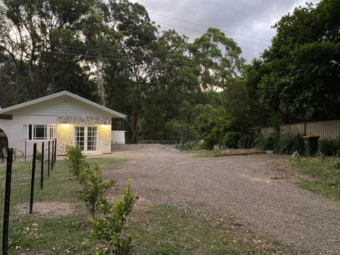 Rural Granny Flat - Pet Friendly - Goulburn Accommodation 2