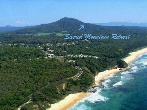 Sacred Mountain Retreat - Goulburn Accommodation 1
