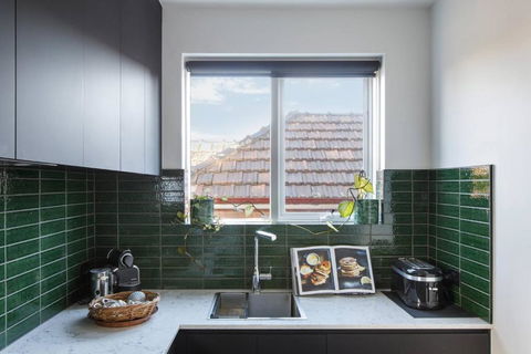Sage Haven - Laidback St Kilda Beach Living - Goulburn Accommodation 3