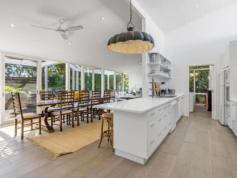 Sail Away Portsea Classic - Goulburn Accommodation 0