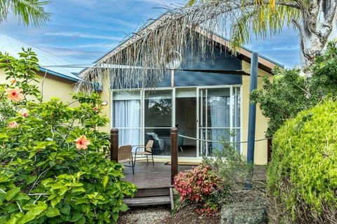 Sails Five Inverloch - Goulburn Accommodation 1