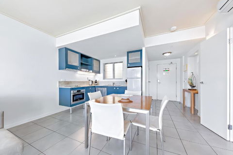 Sails On The Sea - Club Wyndham - Goulburn Accommodation 3