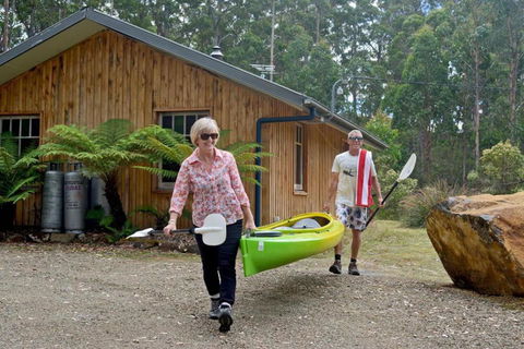Saintys Creek Cottage - Goulburn Accommodation 1
