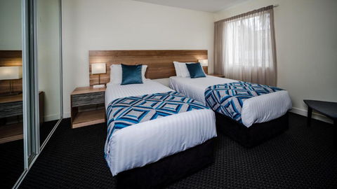Salamanca Terraces - Goulburn Accommodation 1