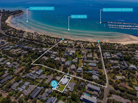 Salt Air Beach Retreat - 280m Walk To Foreshore, Check Out 5pm Sunday! - Goulburn Accommodation 1