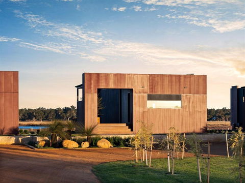 Samphire Chalet Peppermint - Goulburn Accommodation 0