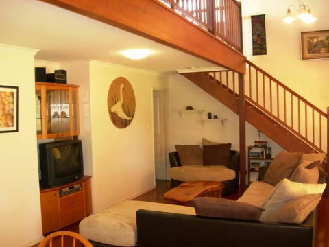 Sand Piper Cottage Rainbow Beach - Goulburn Accommodation 3