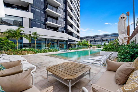 Ruby Building - Self Contained, Privately Managed Apartments - Goulburn Accommodation 0