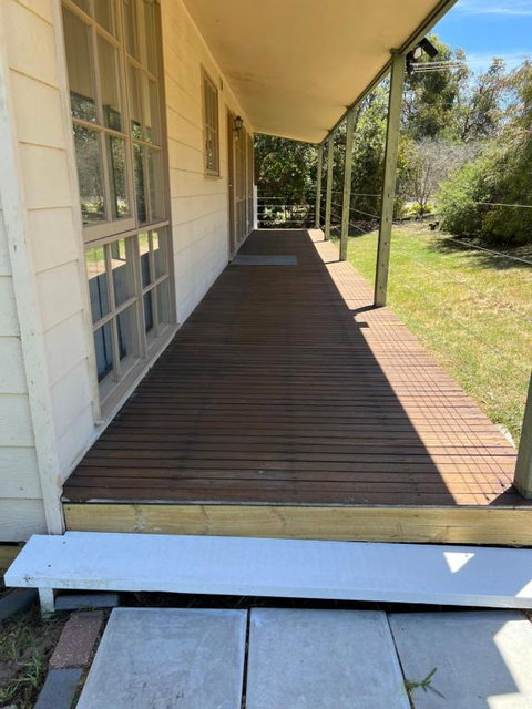 Sand, Surf & Sun - Goulburn Accommodation 2