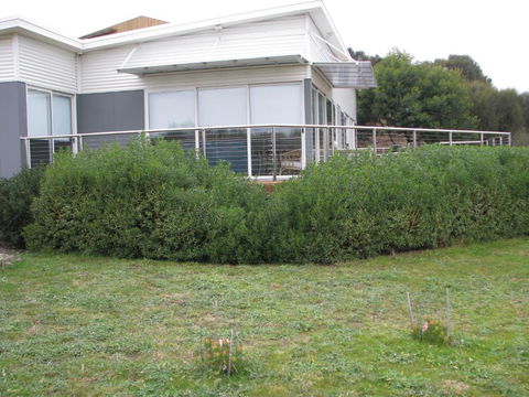Sandbar Beach House - Goulburn Accommodation 3