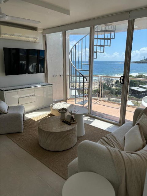 Sandbox Mooloolaba Beach - Goulburn Accommodation 0