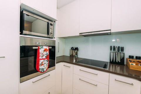 SEABREEZE At Victor Harbor - Goulburn Accommodation 3