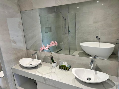 Sixty Six Boutique Apartments - Goulburn Accommodation 2
