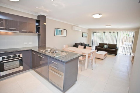 Stonewood Villas - Goulburn Accommodation 0