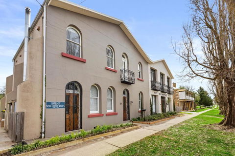 TARALGA TERRACES The Bank - Goulburn Accommodation 0