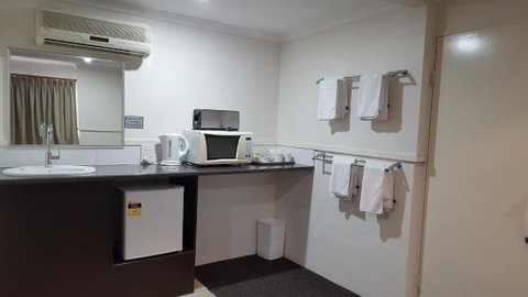 The Commercial Hotel Motel - Goulburn Accommodation 2