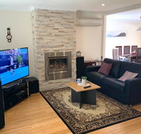 Beachside Escape - Goulburn Accommodation