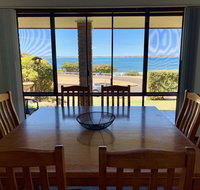 Beachside House - Goulburn Accommodation