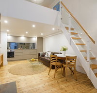 Beachside luxury loft apartment - Goulburn Accommodation