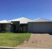 Beachwood House - Broadwater - Goulburn Accommodation