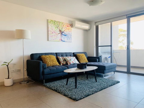 Beautiful Home Close To Shopping Mall And Train Hornsby - Goulburn Accommodation 1