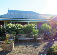 Bed  Breakfast at Tiffany's - Goulburn Accommodation
