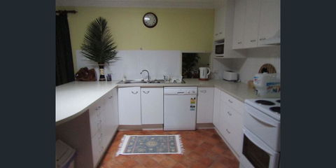 Bellara Holiday Home - Goulburn Accommodation 3